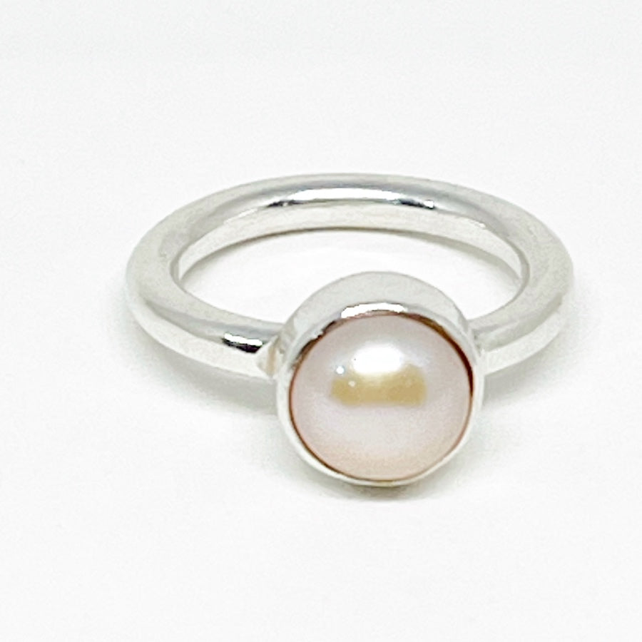 Fresh Water Pearl in Sterling Silver Ring size H.5 - Calm Pearl